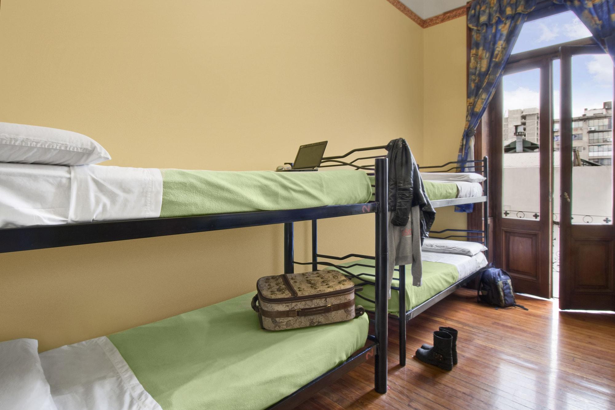 Milhouse Hostel Hipo Buenos Aires Exterior photo